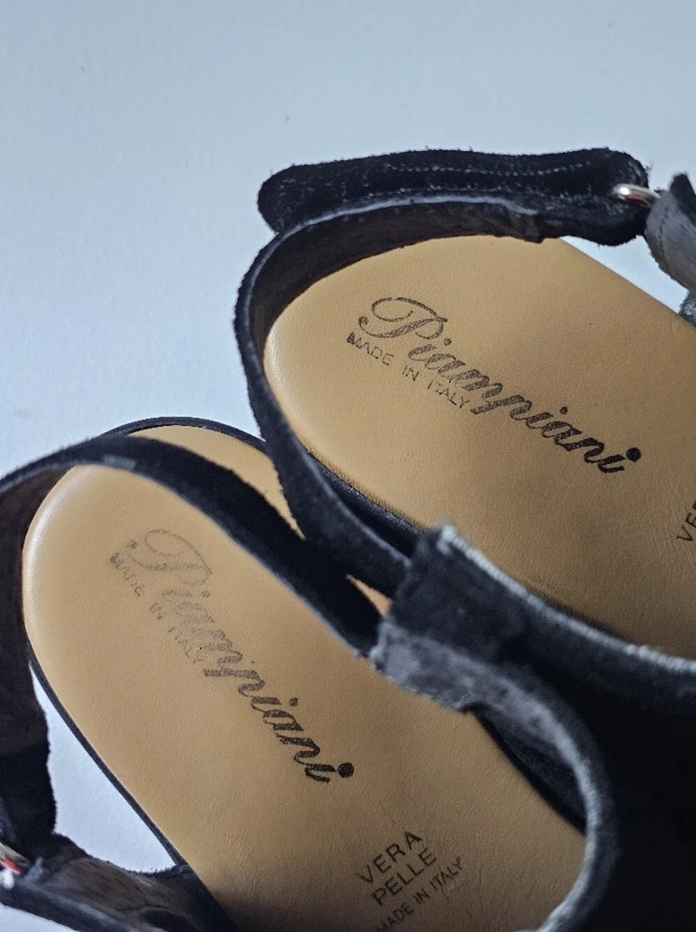 Piampiani Italy Made Black Perforated Suede Platform Sandals EU 39 US 9 Chunky